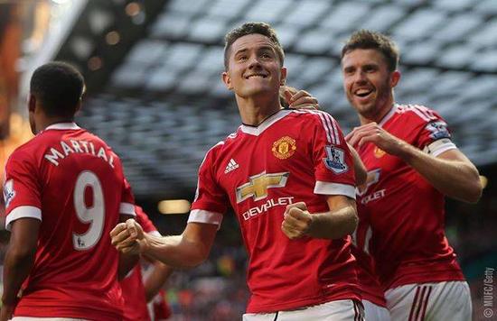 足坛对年轻 足坛对年轻