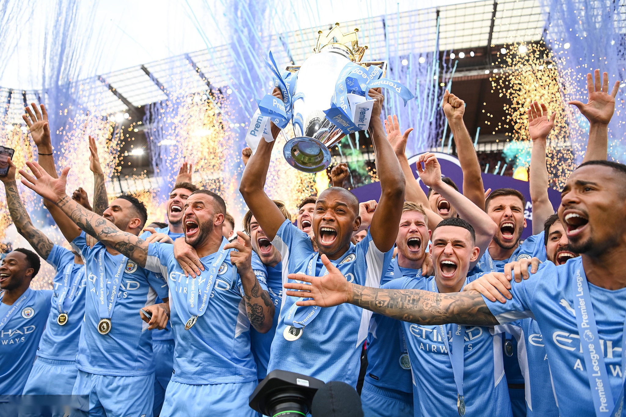 通过快速反 通过快速反