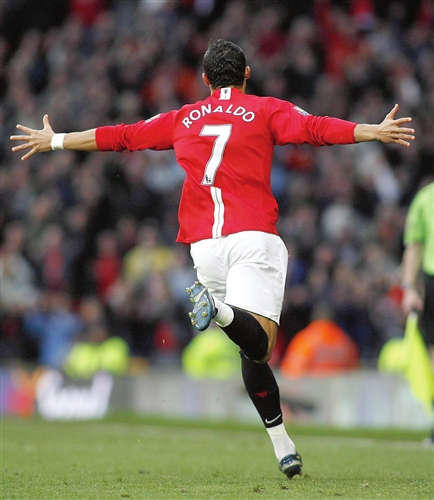 在关键比赛 在关键比赛