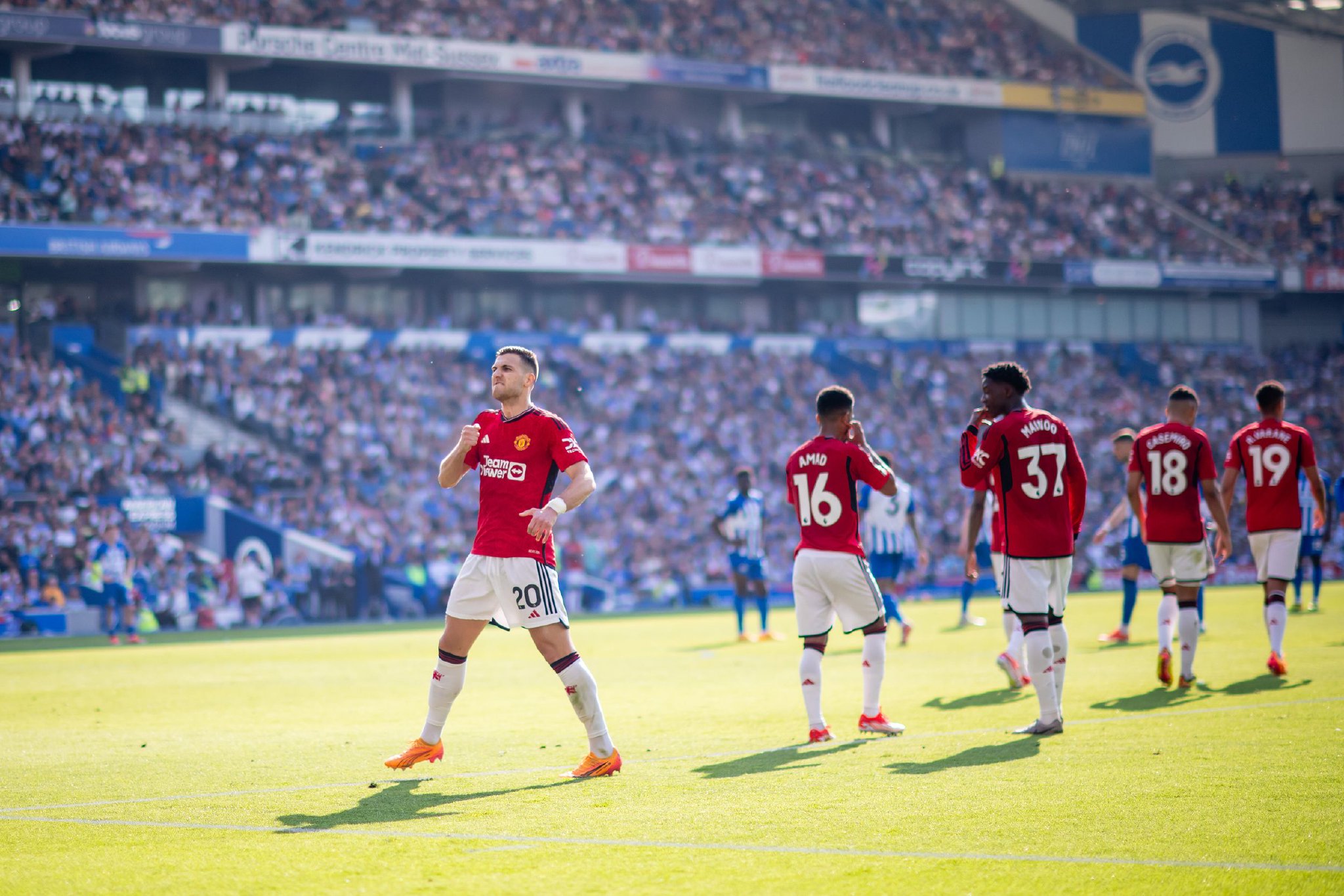 乐部正致力 乐部正致力