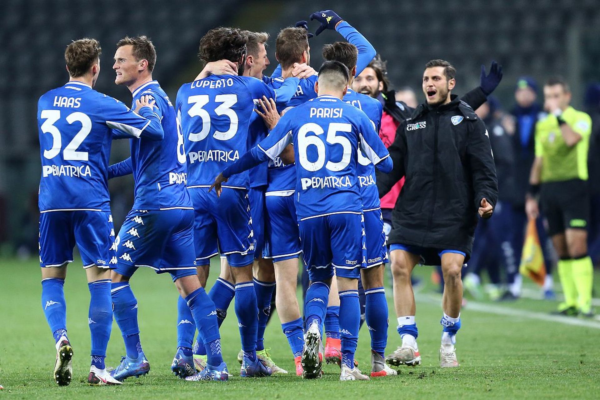 地位毋庸置 地位毋庸置